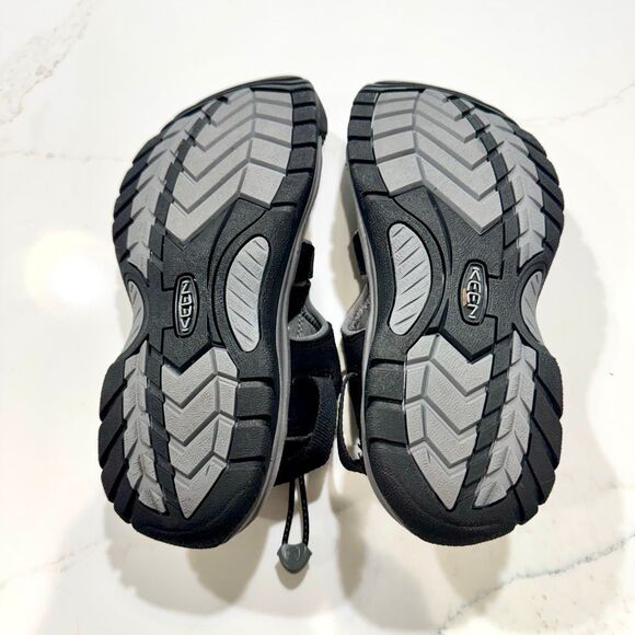 Keen Black Newport H2O Sandals. Black. Men’s 10.5.